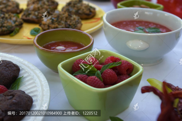 rapsberries-匯圖網(wǎng) www.fosd68.com rapsberries