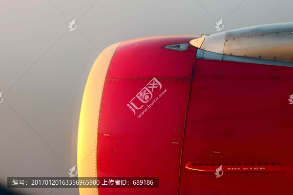 飛機(jī)發(fā)動(dòng)機(jī)
