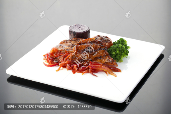 洋蔥豬扒