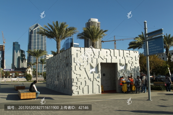 造型獨(dú)特的衛(wèi)生間-匯圖網(wǎng) www.fosd68.com 造型獨(dú)特的衛(wèi)生間