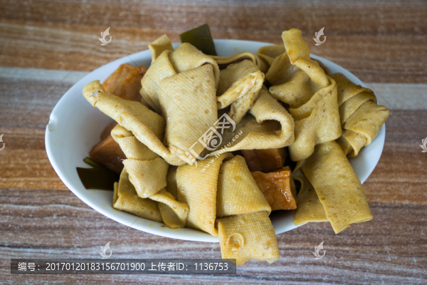 涼菜豆皮