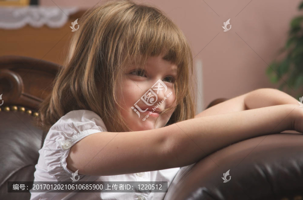可愛的女孩了
