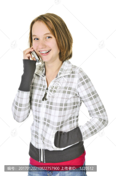 十幾歲的女孩在電話里交談