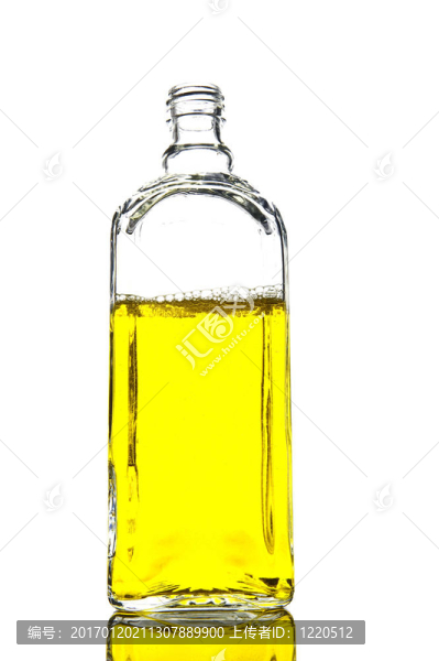 有黃色液體shtof