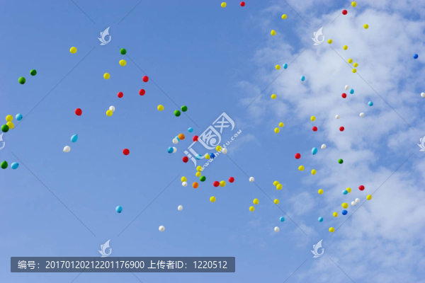 氣球在天空
