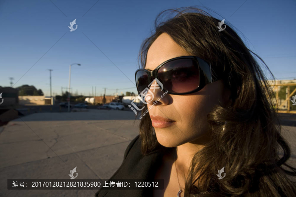漂亮的Hispanic,Woman