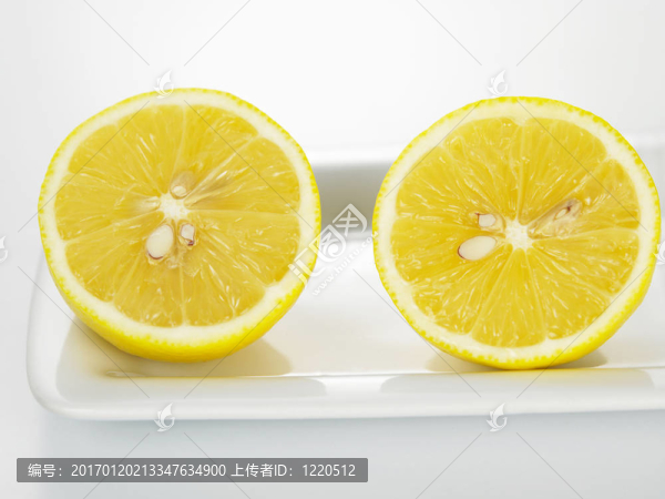 在這片檸檬