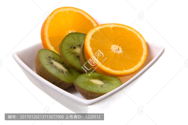 橙子和獼猴桃片。