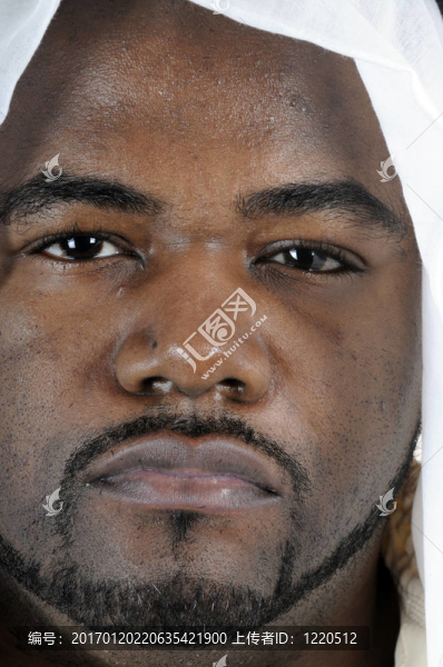 年輕的非洲男人