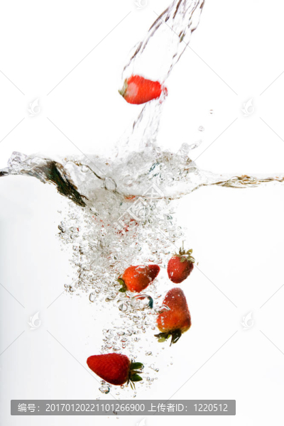 水的草莓