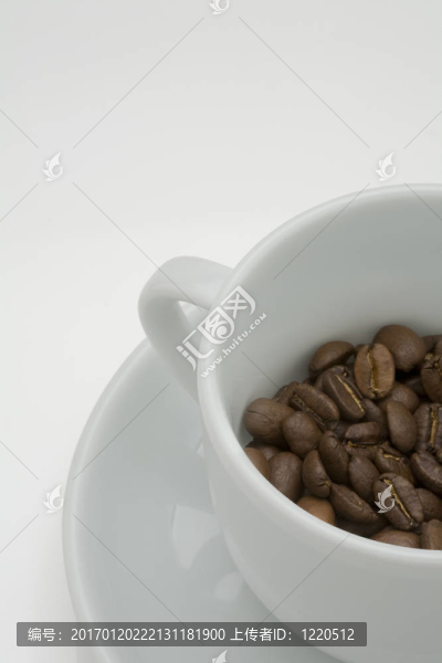 杯子里的咖啡豆