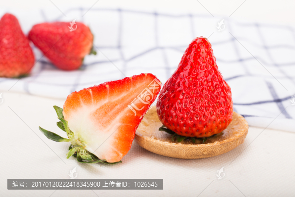 草莓