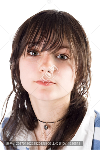 美麗女孩的肖像。白色背景中分離