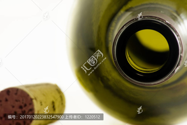 酒瓶和軟木塞