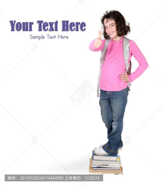 女孩準(zhǔn)備上學(xué)給大拇指