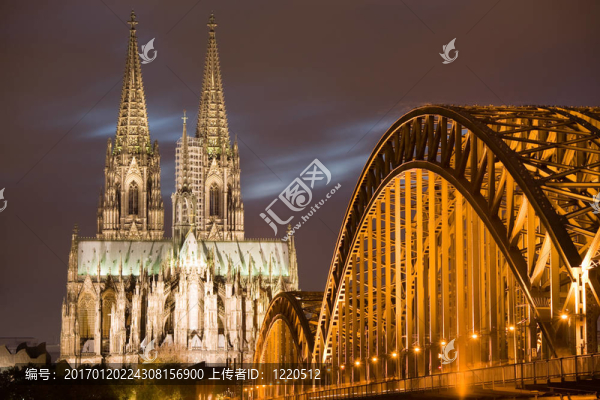 Cologne的夜晚Dom