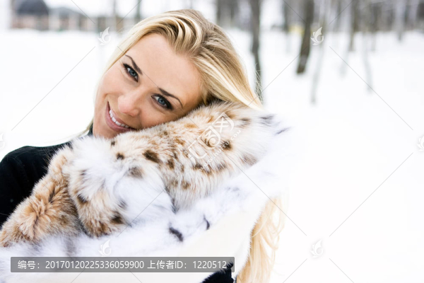 冬天的女士