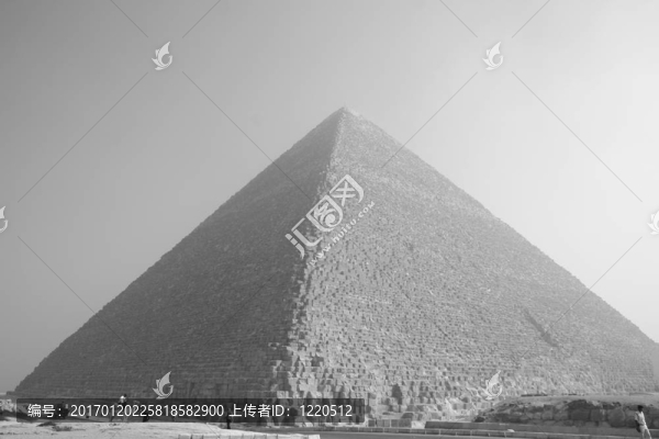 在埃及的胡夫金字塔