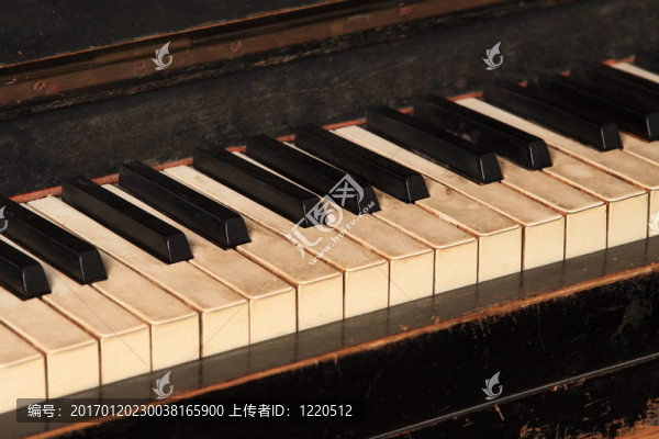 鋼琴鍵特寫(xiě)