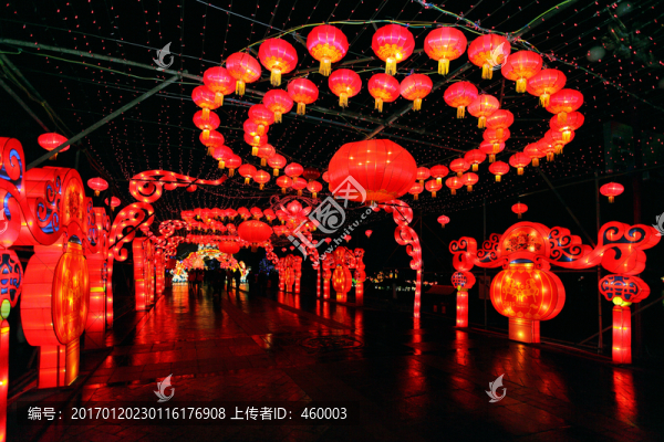 大紅燈籠,燈光走廊