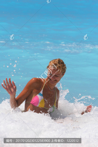 年輕漂亮的女人