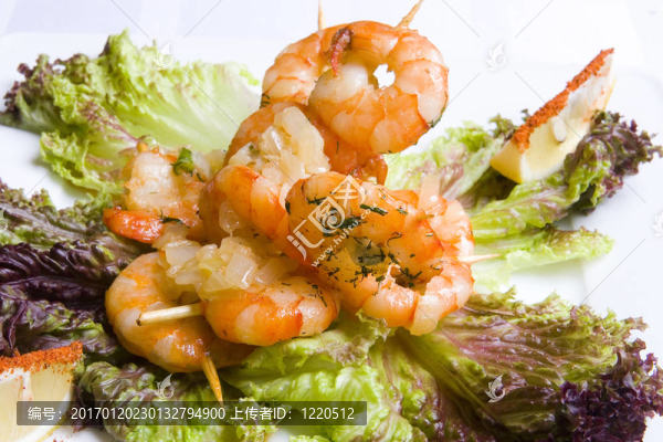 鮮蝦色拉