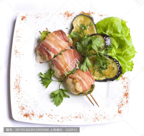 烤雞肉培根肉包