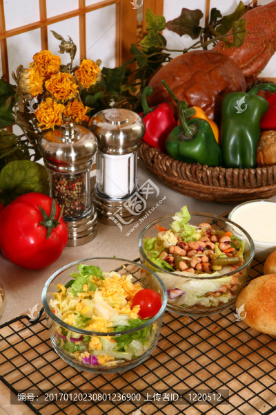 豌豆和生菜沙拉-匯圖網(wǎng) www.fosd68.com 豌豆和生菜沙拉