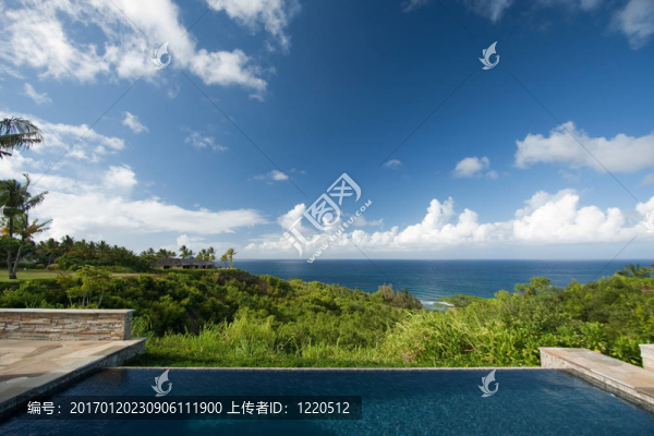 驚險(xiǎn)夏威夷海景甲板和游泳池