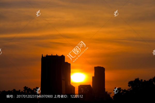 城市的日落