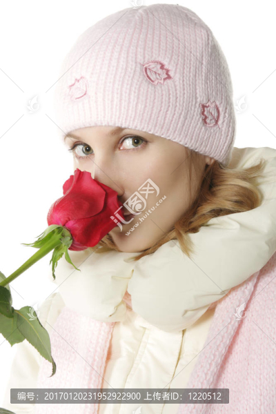 冬天的女孩和玫瑰