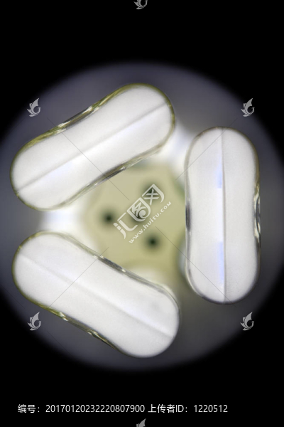 在節(jié)能燈觀頭