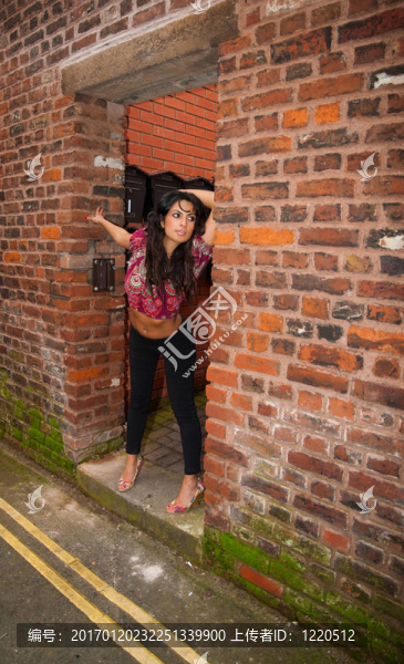 年輕的亞洲女性-匯圖網(wǎng) www.fosd68.com 年輕的亞洲女性