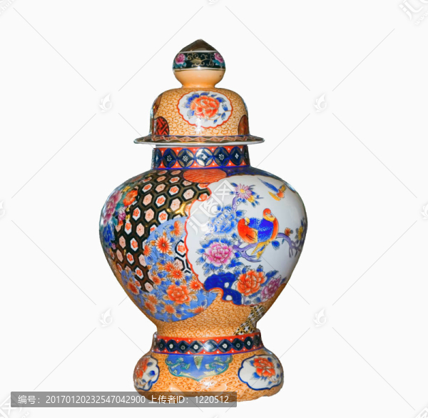 白色背景上的中國(guó)花瓶