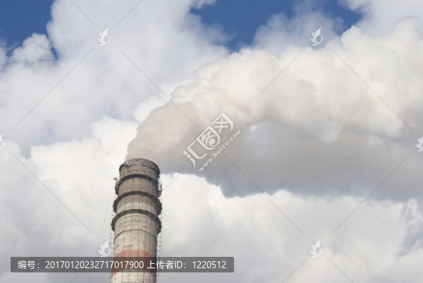煙在天空