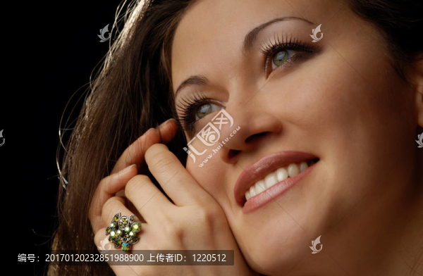 高興的女士戒指