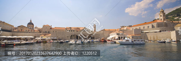 杜布羅夫尼克-從海邊的全景-匯圖網(wǎng) www.fosd68.com 杜布羅夫尼克-從海邊的全景