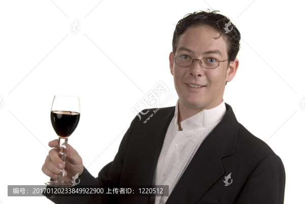 在晚禮服陪酒