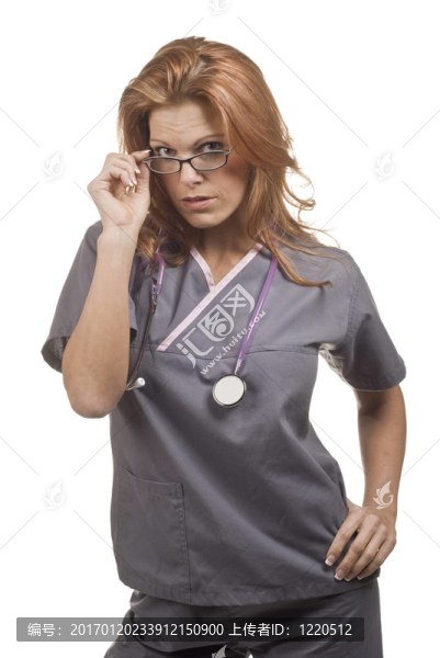 紅發(fā)美女護(hù)士