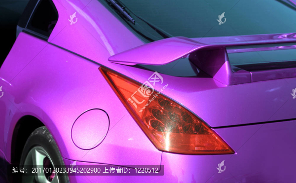 從后面的汽車視圖