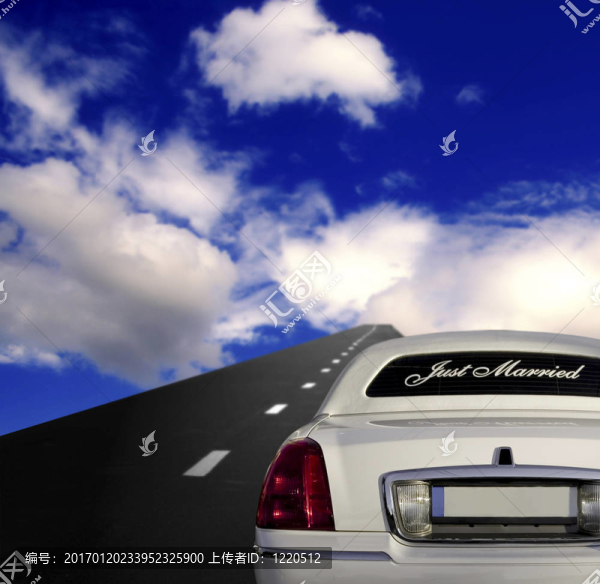 公路上的汽車