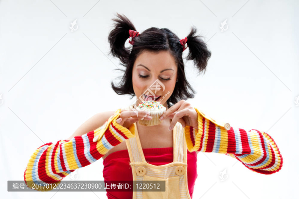 蛋糕的女孩