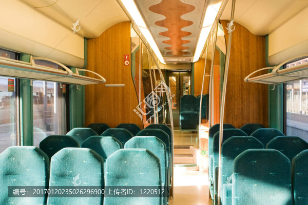 列車內部