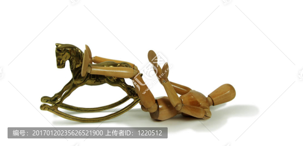落下?lián)u擺木馬