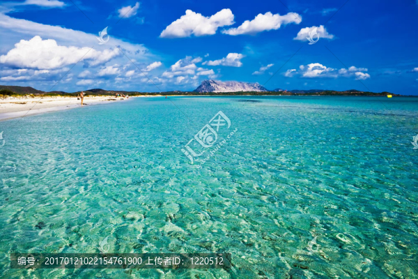 撒丁島海灘