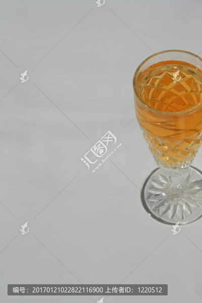Crystal,Glass喝一杯