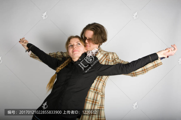 伸出雙手