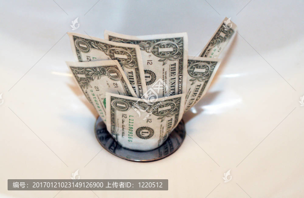 錢下的排水溝