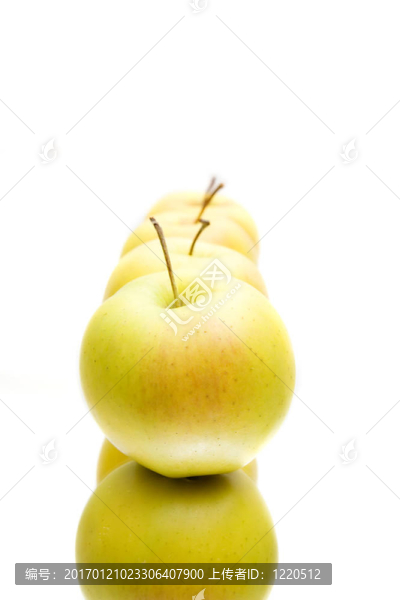許多黃色的蘋果