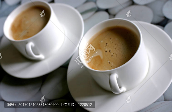 兩杯咖啡